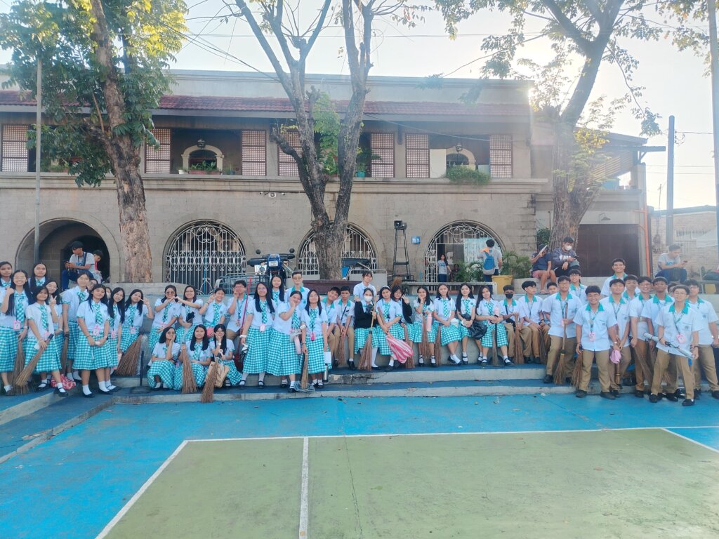 9-Earth-3